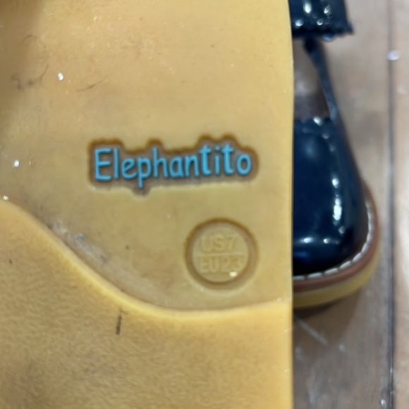 Elephantito navy patent leather scalloped Mary Janes - Picture 12 of 12